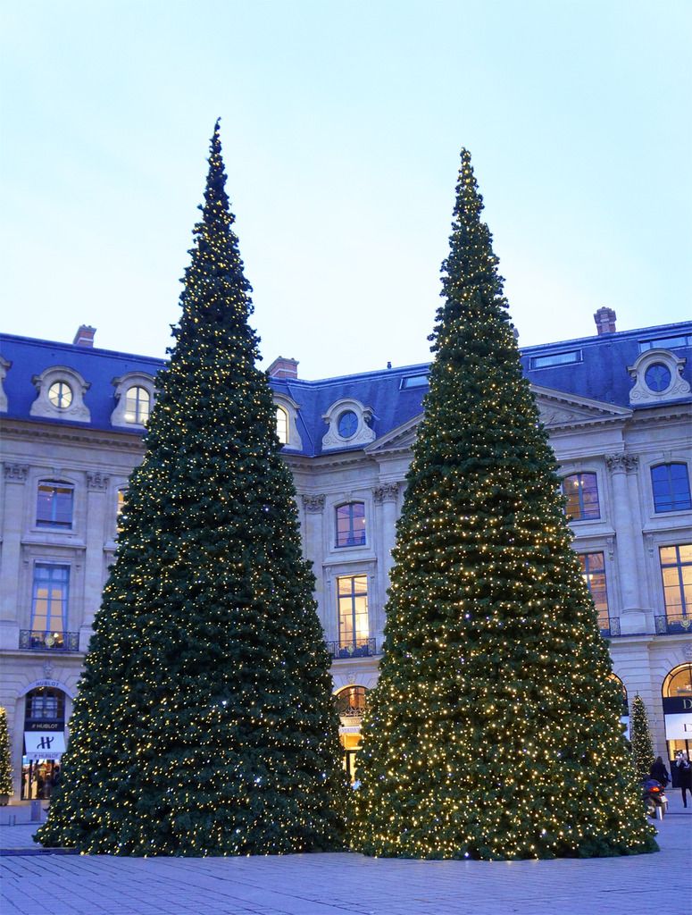  photo PARIS-PLACE_VENDOME.jpg