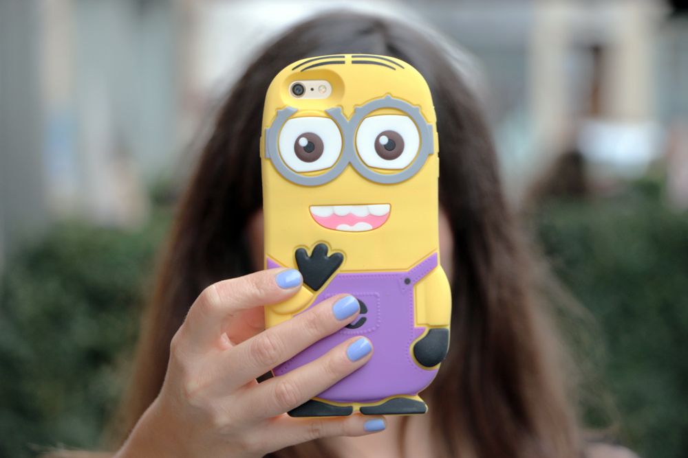  photo coque-iphone-cover-minion.jpg