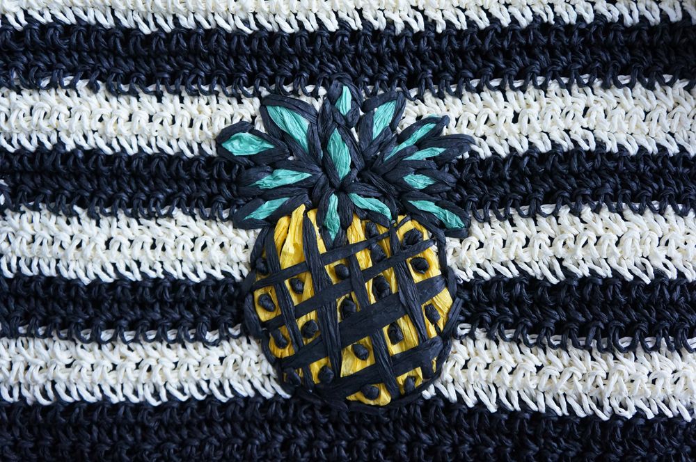  photo pochette-ananas-topshop-we-love-green-2015.jpg