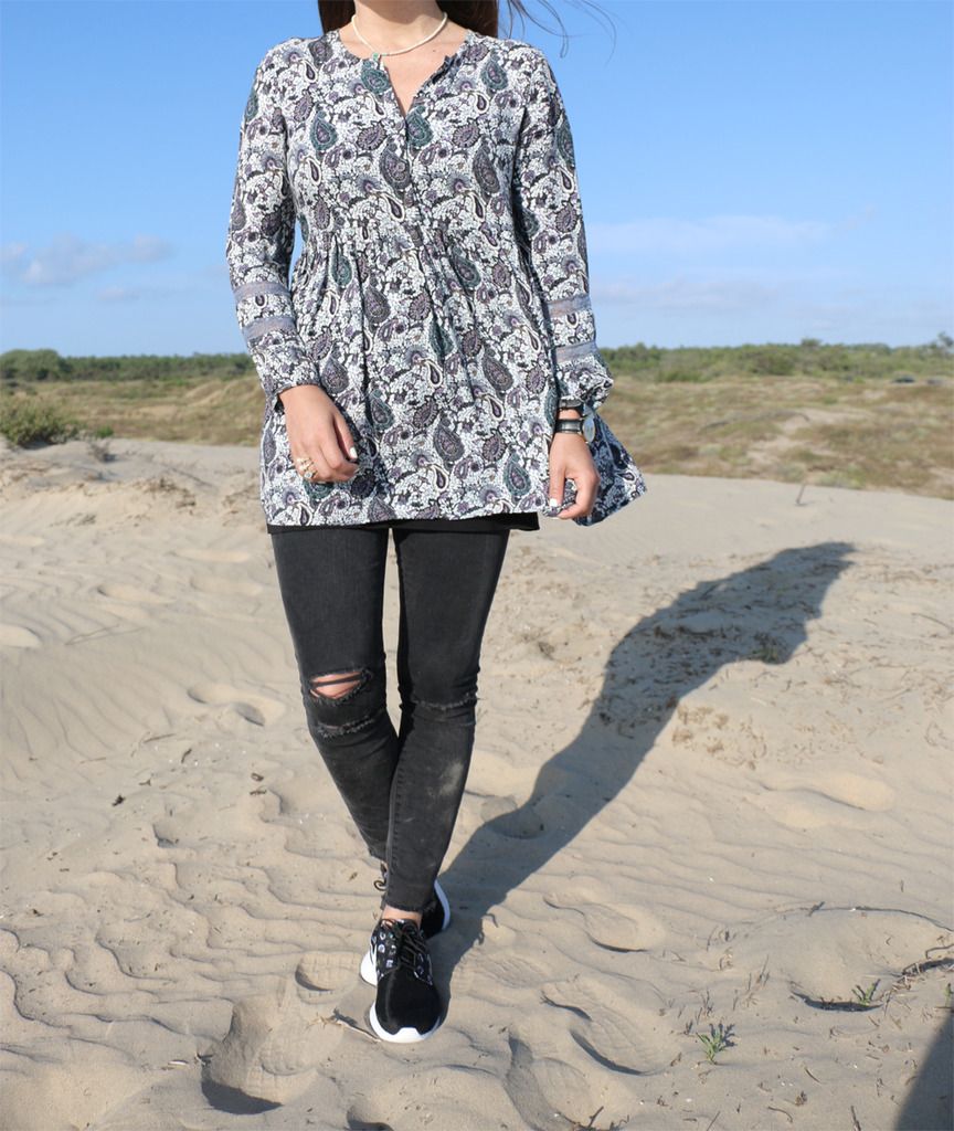  photo ROBE-CAROLINE-BYMONSHOWROOM-oleron-plage-marieluvpink-4.jpg