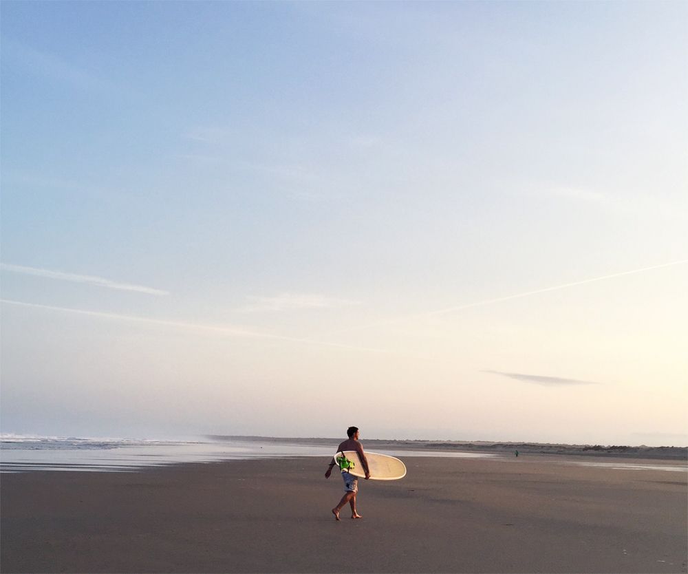  photo plage-ile-oleron-surfer-1.jpg