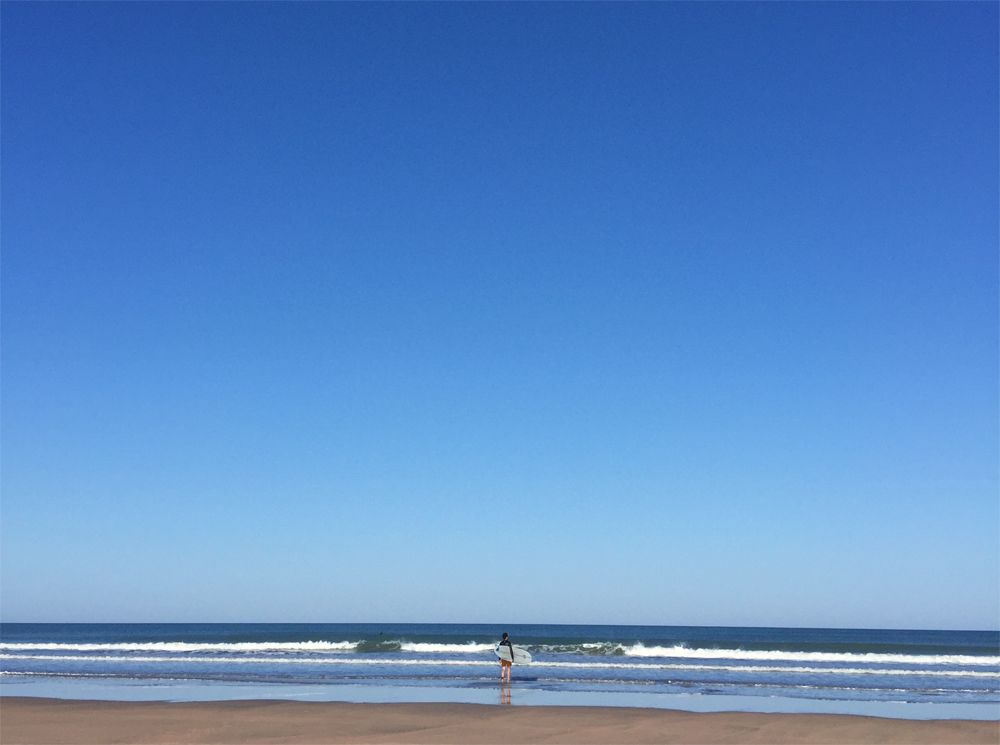  photo plage-ile-oleron-surfer.jpg