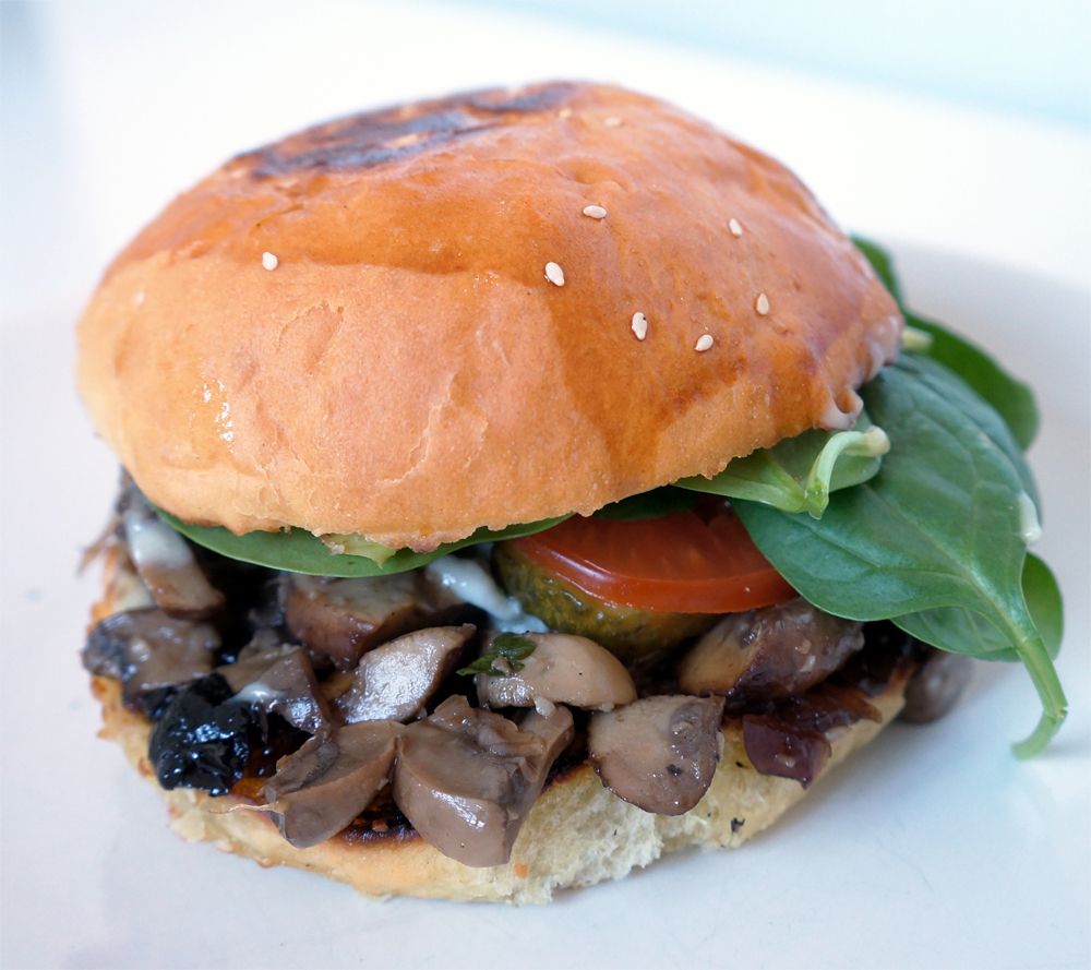  photo burger-veggie-garnett-paris-deliveroo-marieluvpink-1.jpg
