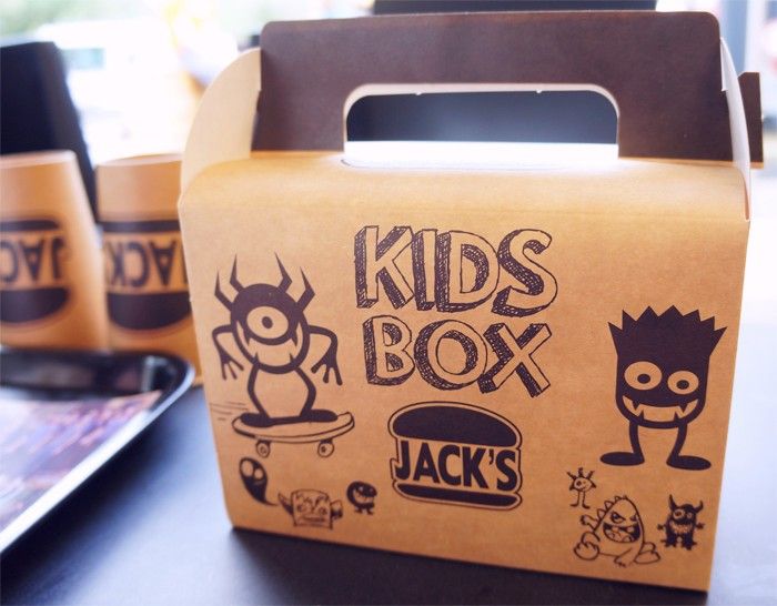  photo JACKS-burger-hossegor-kids-boxjpg_effected.jpg