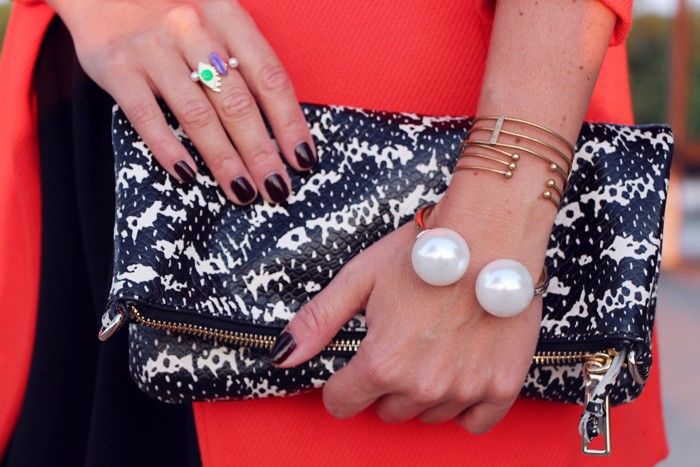  photo REBECCA-minkoff-clutch-pochette-caydenjpg_effected.jpg