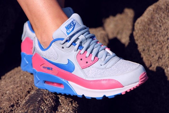  photo WMNS-nike-air-max-le-3jpg_effected.jpg