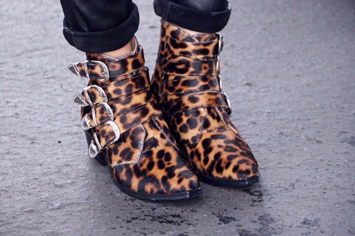  photo boots-toga-pulla-leopardjpg_effected.jpg