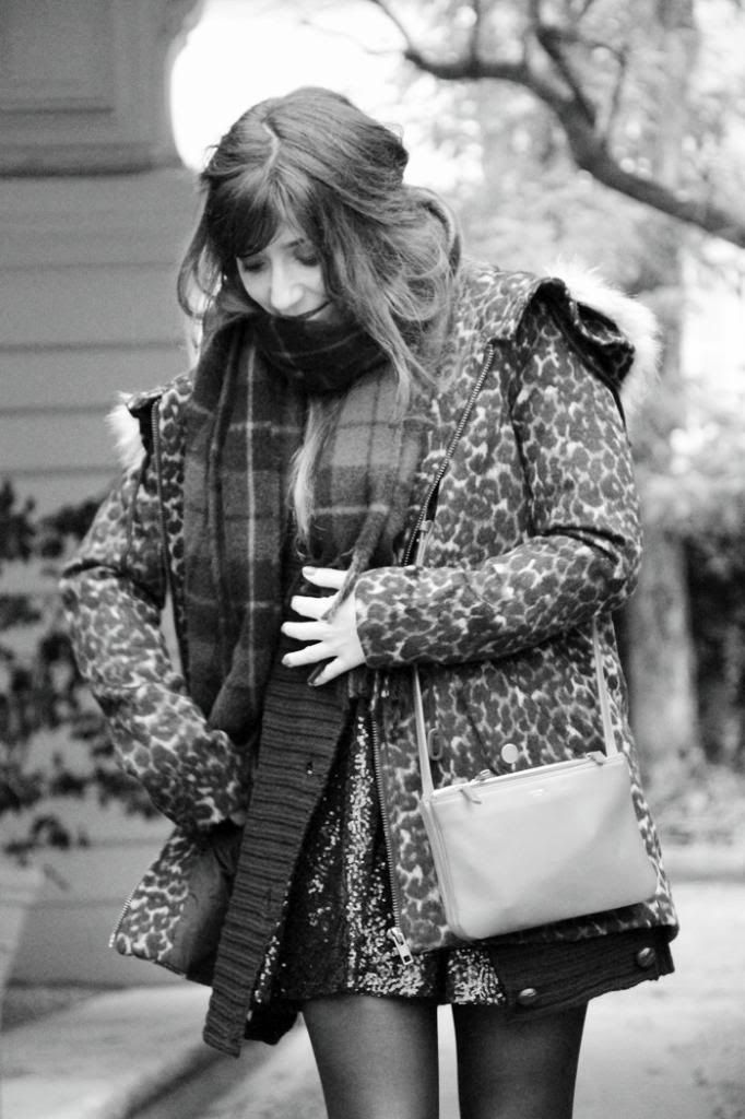  photo PARKA_VILA_LEOPARD_FELICIA_3jpg_effected.jpg