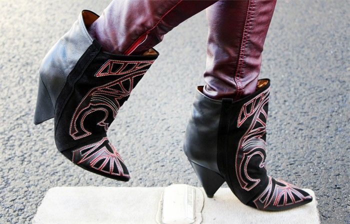  photo BOOTS_BERRY_ISABEL_MARANT_3jpg_effected.jpg