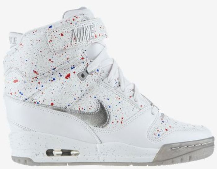  photo NIKE_AIR_REVOLUTION_SKY_HI_PARIS.jpg