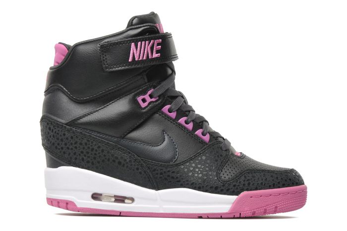  photo NIKE_DUNK_SKY_HIGH_PINK_HD.jpg