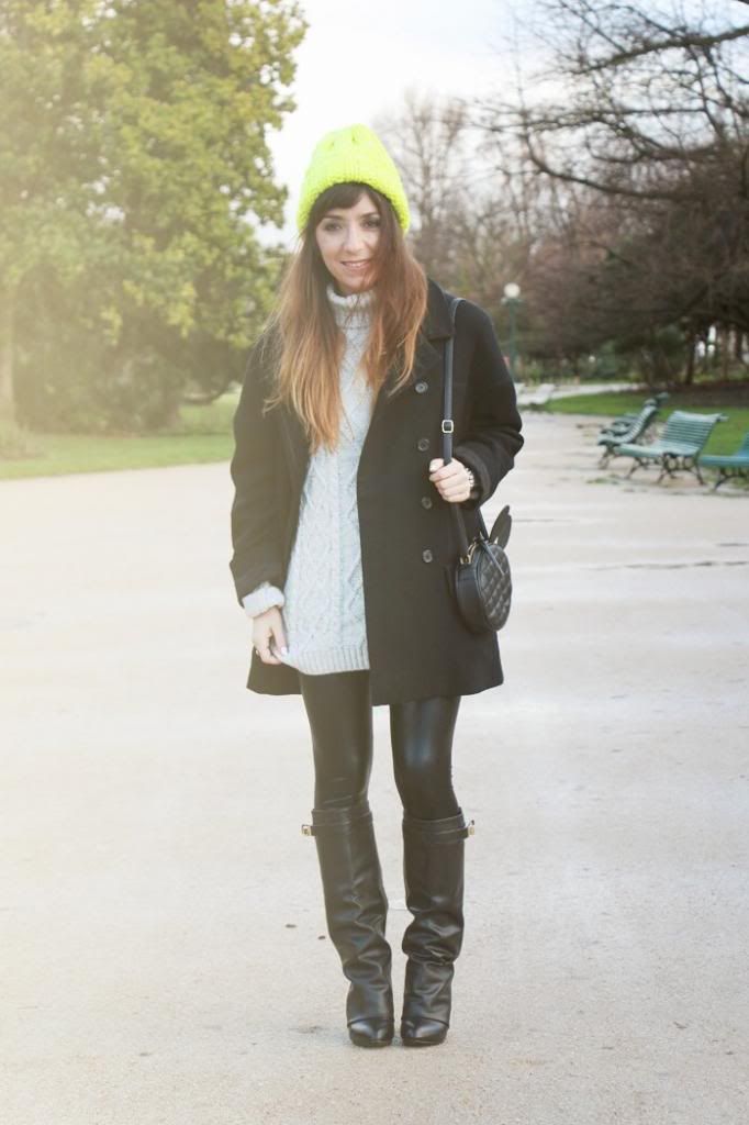  photo BOTTES_GUETRES_CHOIES_BOOTS_GIVENCHY_2jpg_effected.jpg