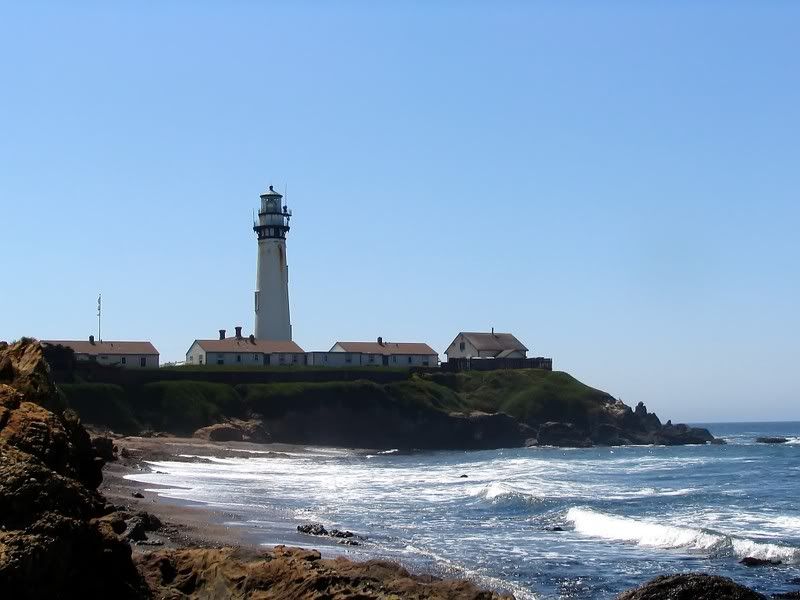 IMAGE: http://i154.photobucket.com/albums/s254/drevilsmom/lighthouse1_filtered.jpg
