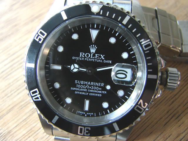 RolexSubmariner16610_MBW_800_02.jpg