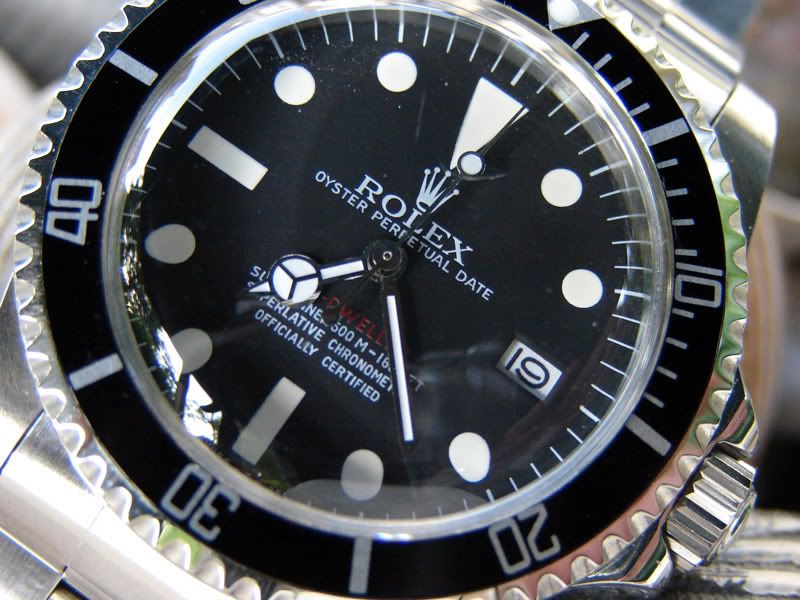 RolexSeaDwellerSingleRed_800_03.jpg