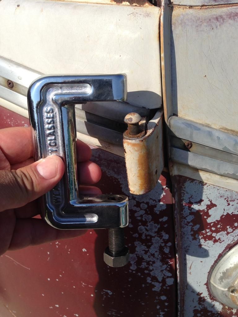 Image may have been reduced in size. Click image to view fullscreen.