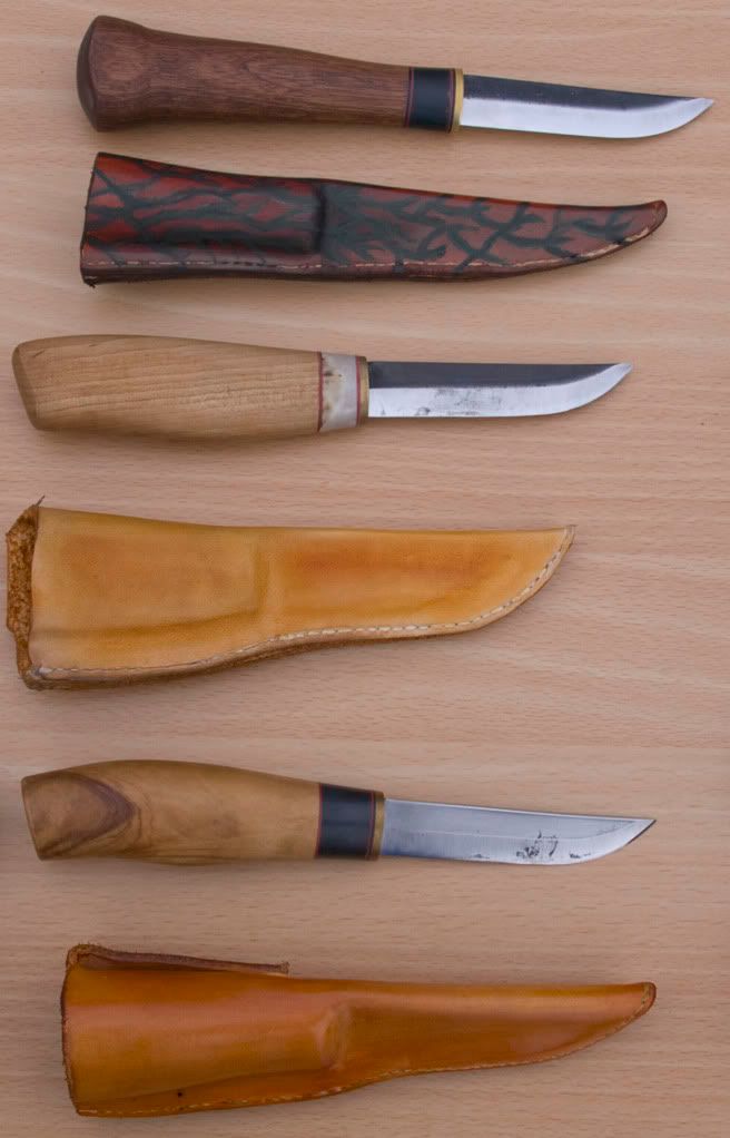 Explorerknives8.jpg