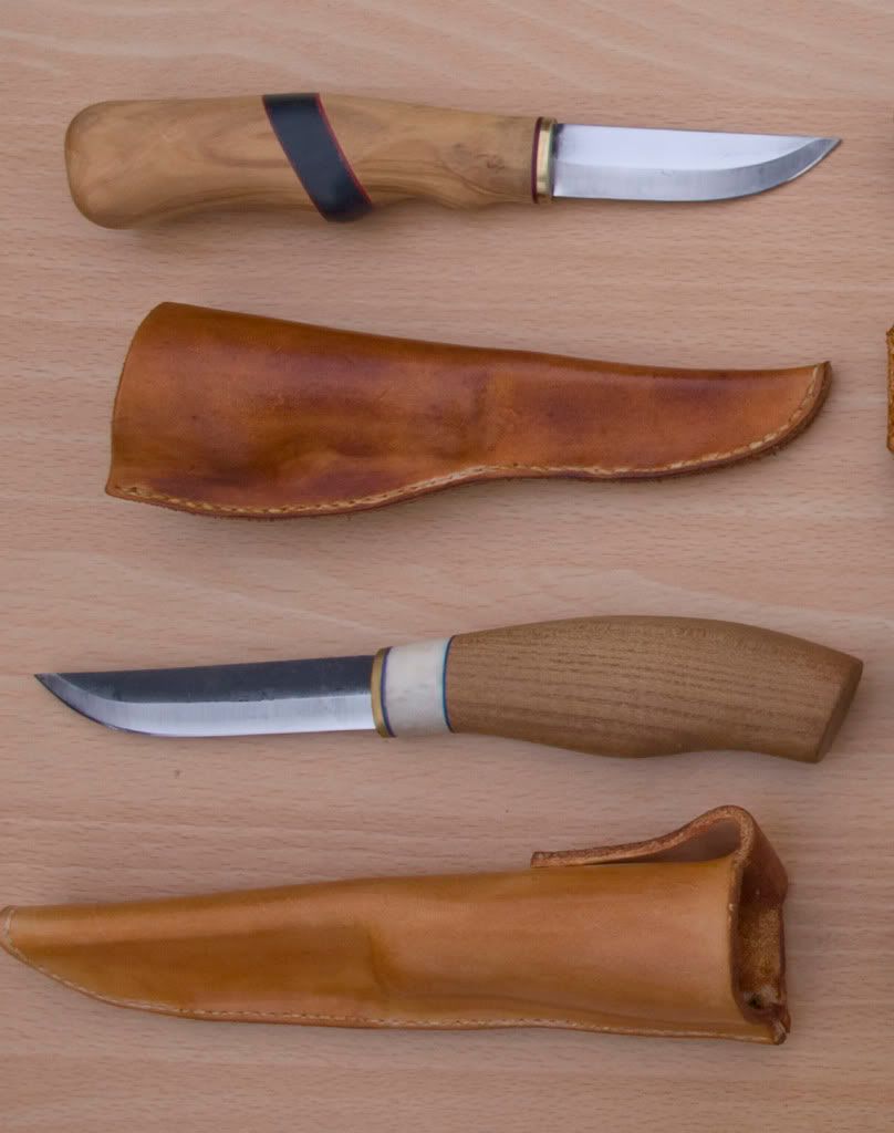 Explorerknives9.jpg