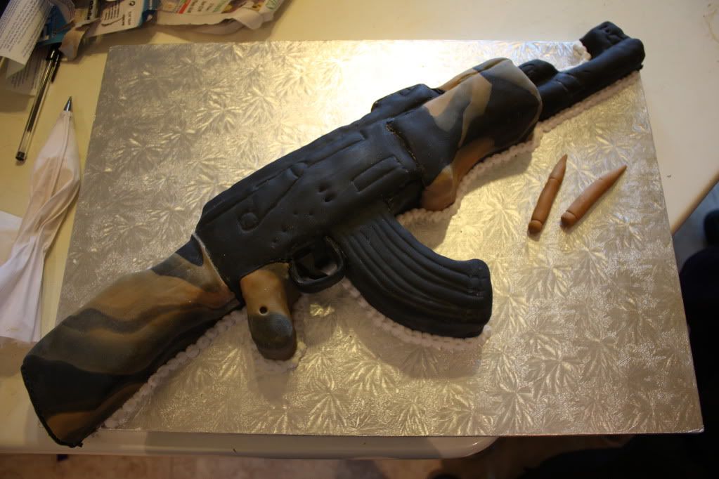 Ak 47 Cake