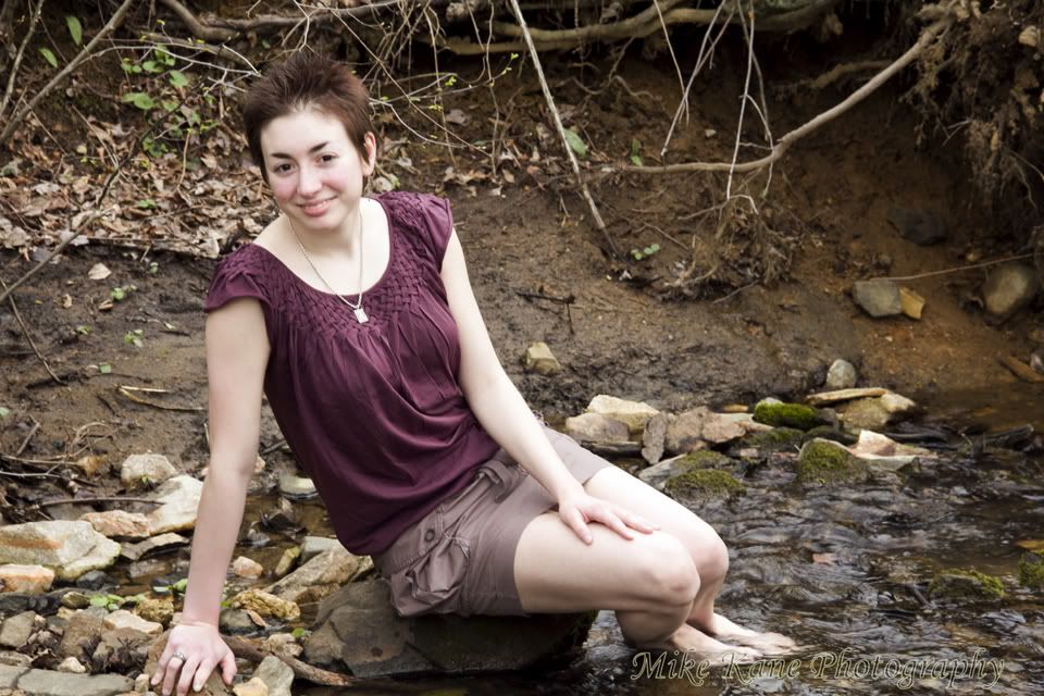 IMAGE: http://i154.photobucket.com/albums/s272/valentino_031/9_watermarked.jpg