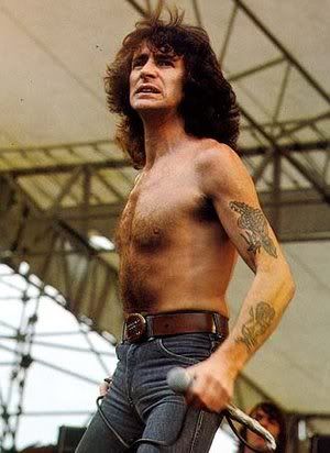 http://i154.photobucket.com/albums/s277/thebigfreeze1985/BonScott.jpg