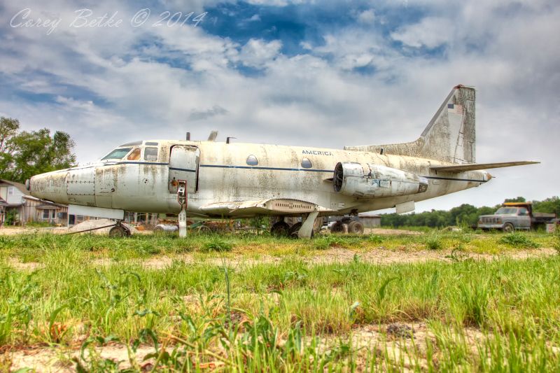 IMAGE: http://i154.photobucket.com/albums/s278/mini_fanatic/IMG_7851_2_3_tonemapped1_zps9b28166e.jpg