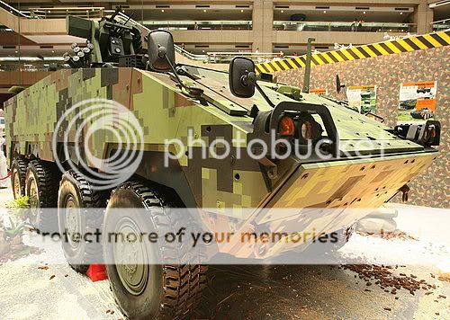云豹装甲车105毫米图片