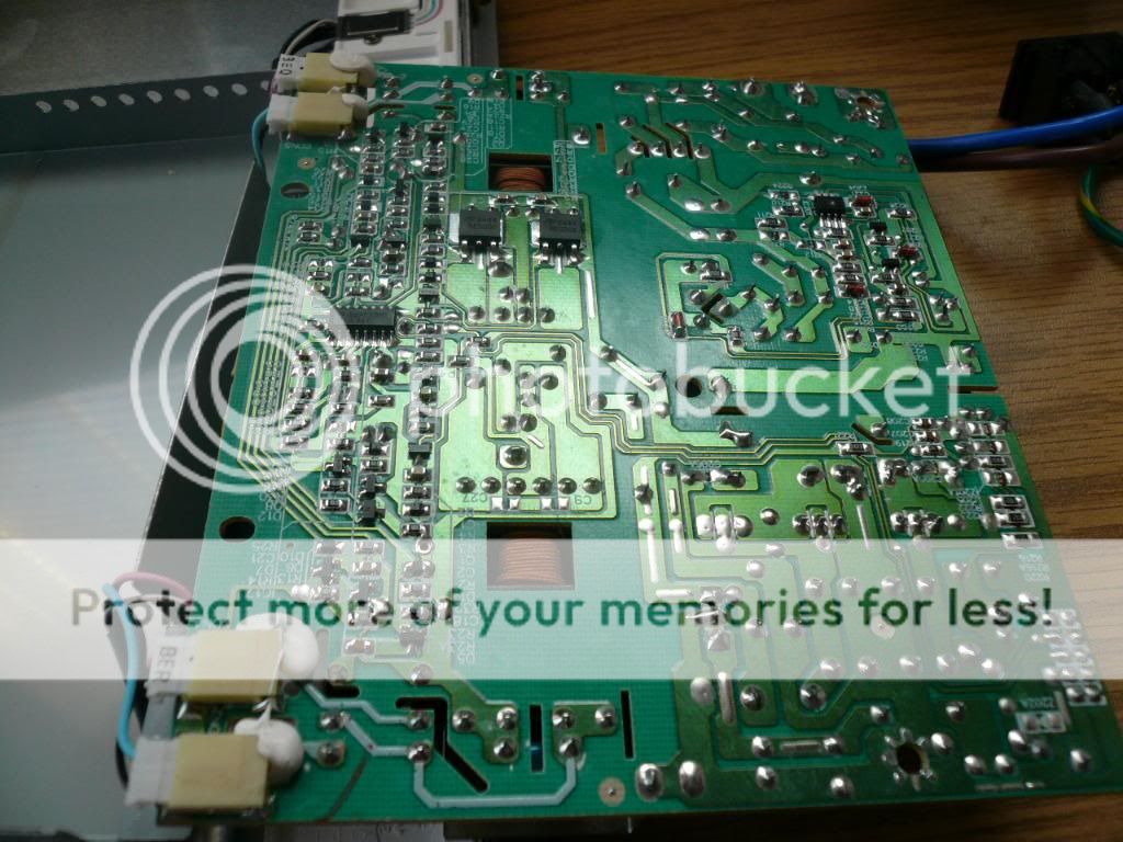 Mag Innovision LT716s model 700P blanks off in 10-15 secs - Badcaps Forums